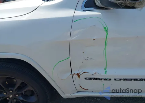 2018 Jeep Grand Cherokee Laredo E 4X4 from USA, damaged, VIN 1C4RJFAG9JC162874